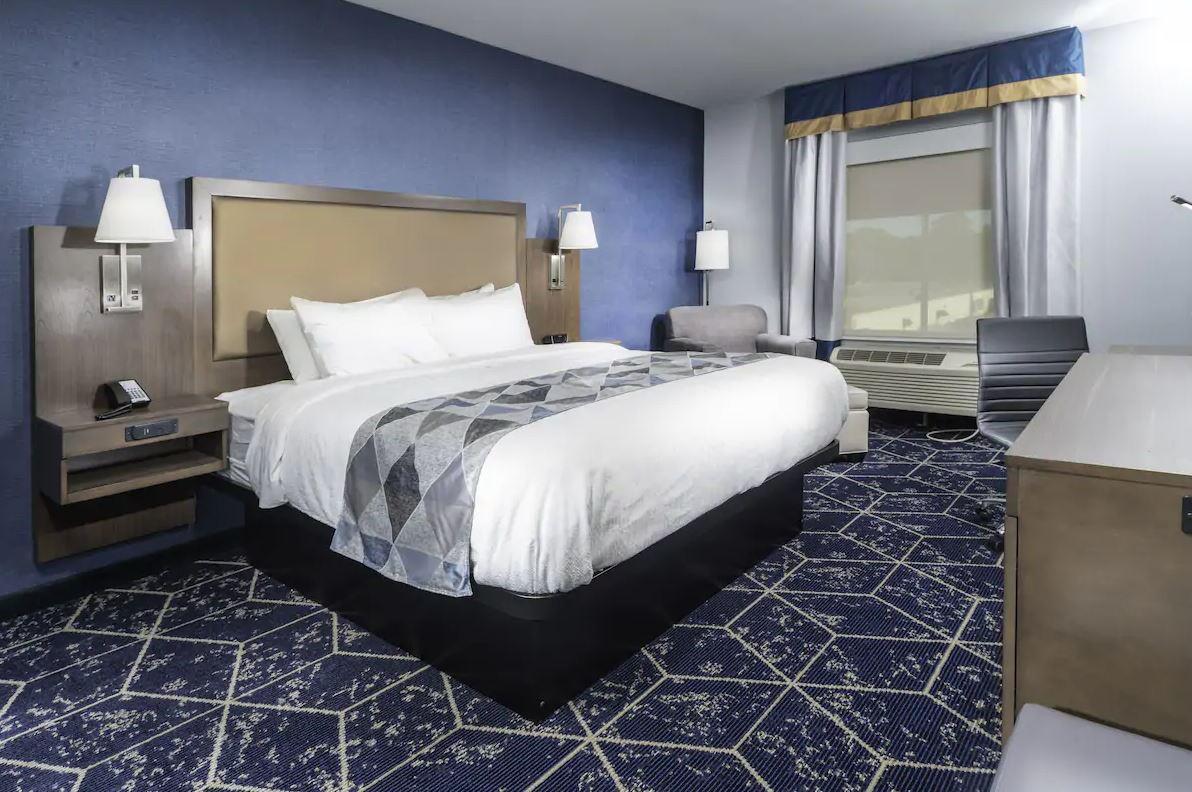 Best Western Plus St. Louis Airport Hotel Woodson Terrace Exterior photo