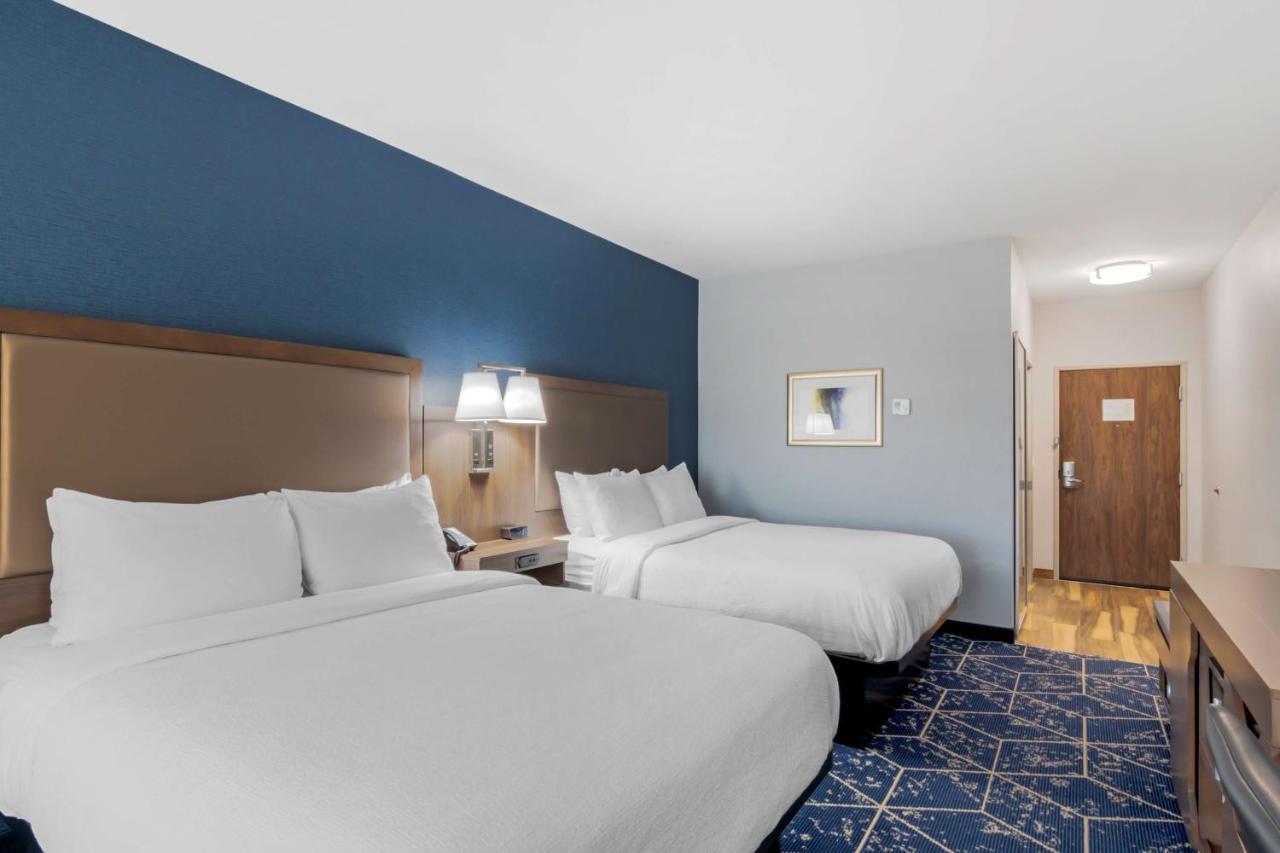 Best Western Plus St. Louis Airport Hotel Woodson Terrace Exterior photo