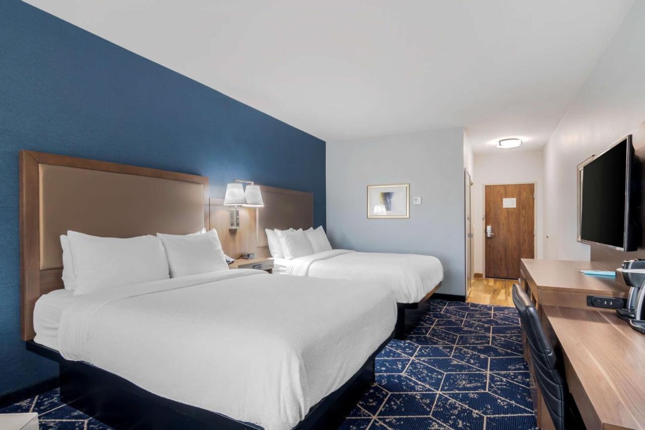 Best Western Plus St. Louis Airport Hotel Woodson Terrace Exterior photo